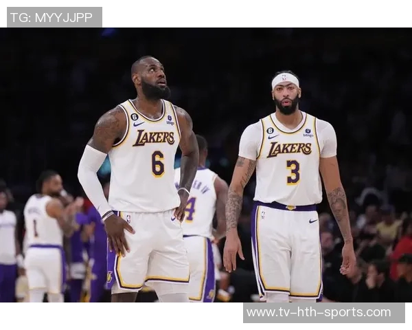 Buha分析詹姆斯罚球次数与里夫斯卢卡的罚球对比引发热议 Buha分析詹姆斯罚球次数与里夫斯卢卡的罚球对比引发热议